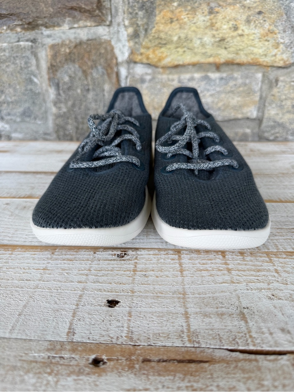 Allbirds Women’s Tree Runner Lightweight Casual Knit Sneakers - Dark Blue Gray - Picture 2 of 7